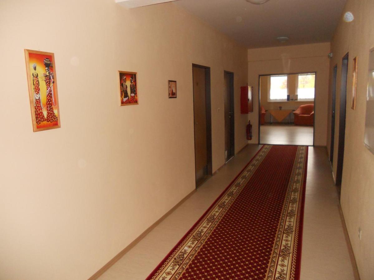 Motel Madona Banská Bystrica Esterno foto